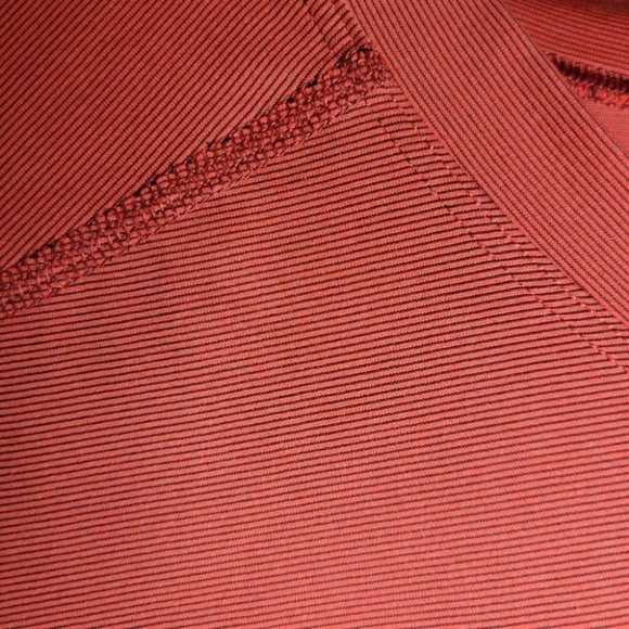 Arc'teryx performance athletic short sleeve tee-shirt in red, size large. - Picture 4 of 9